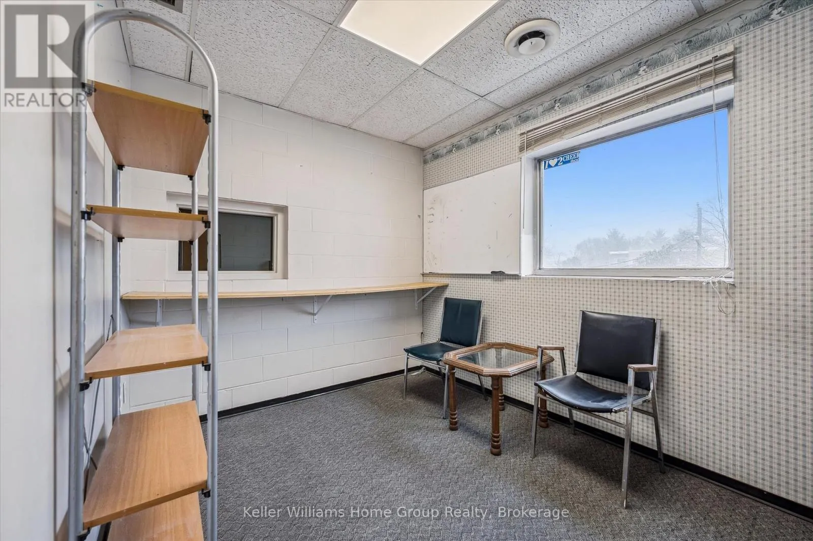 380 ST ANDREW STREET W