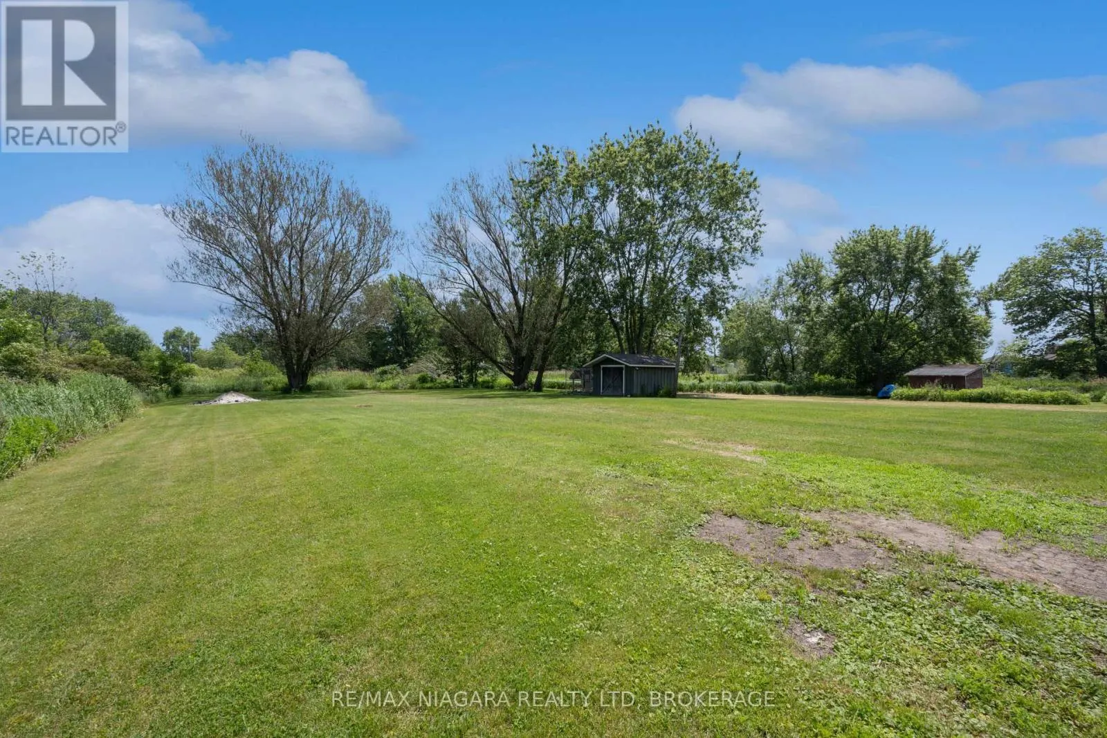 11809 SIDEROAD 18