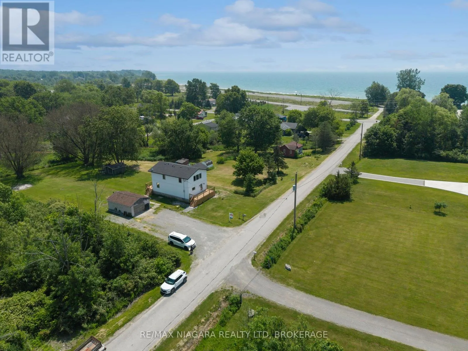 11809 SIDEROAD 18
