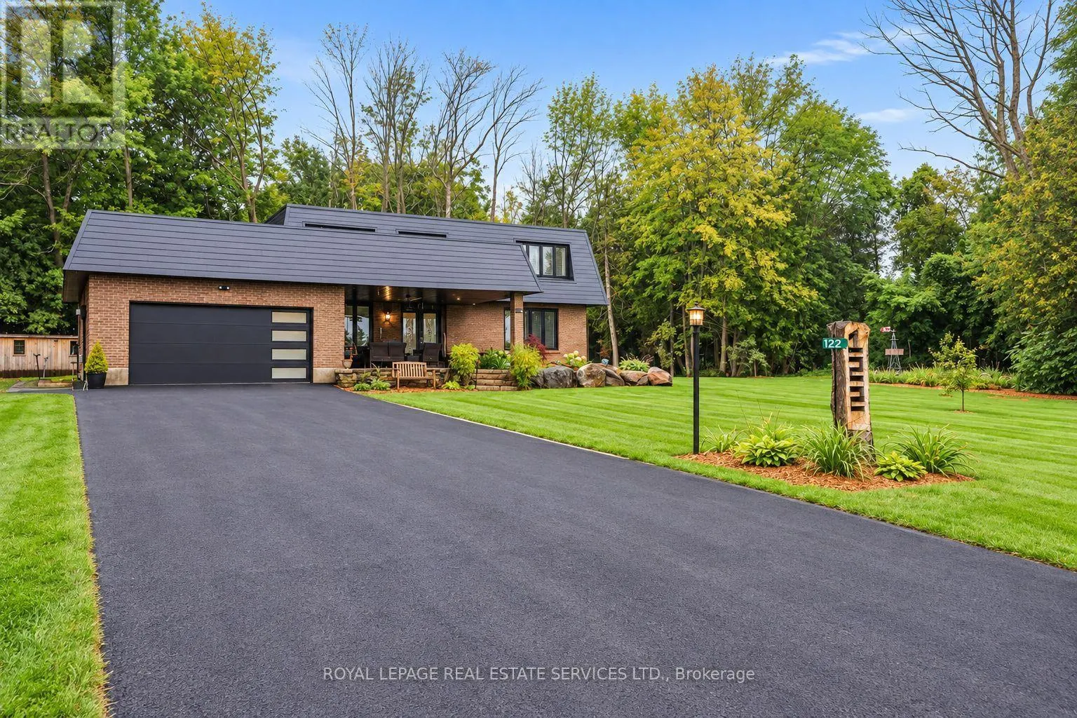 122 ALGONQUIN DRIVE