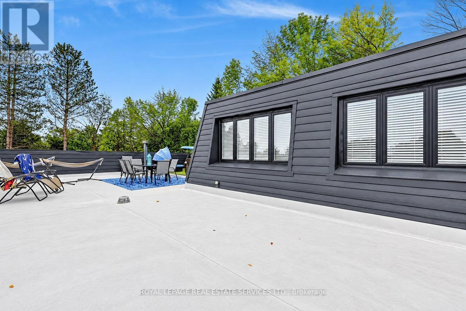 122 ALGONQUIN DRIVE