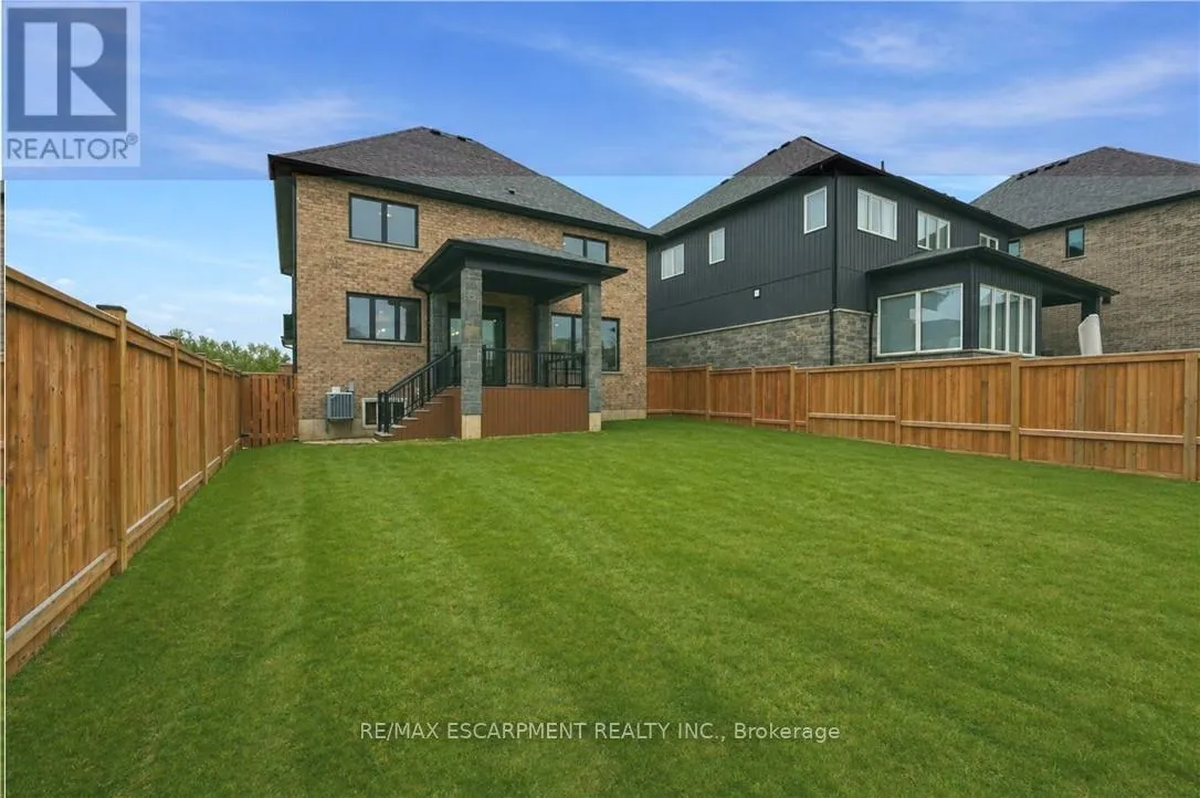 7 BARTLETT AVENUE