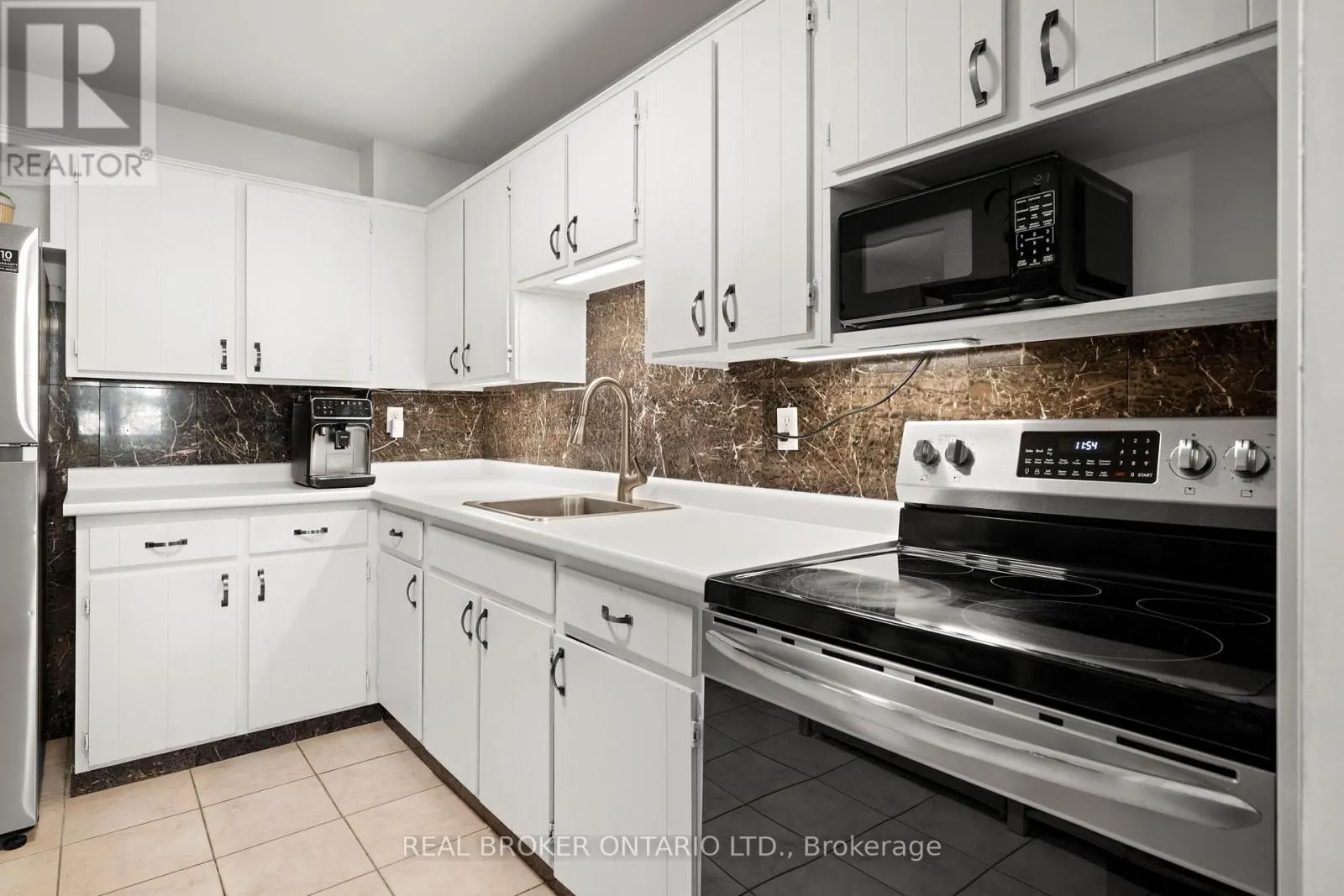 203 - 279 CHANDLER DRIVE