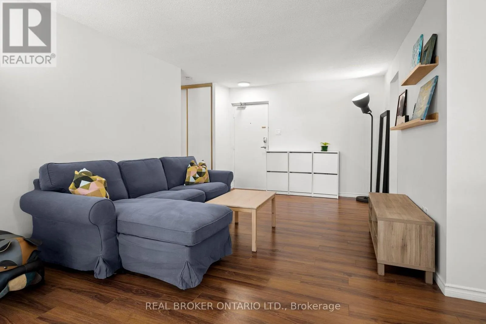 203 - 279 CHANDLER DRIVE