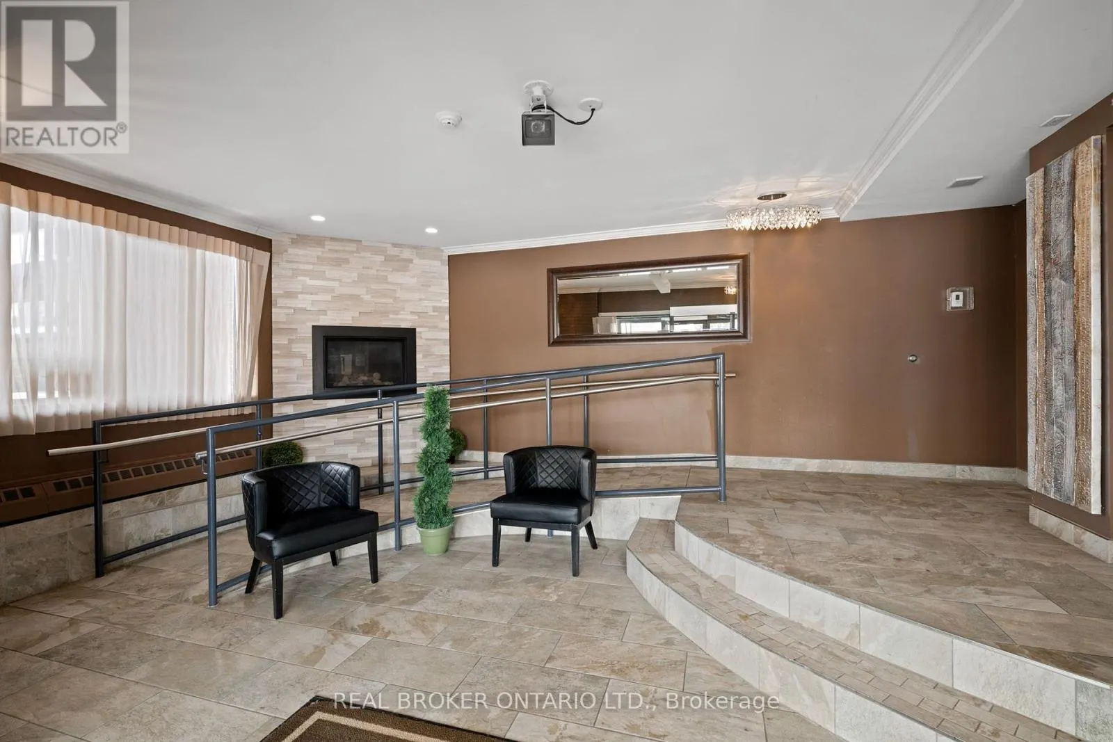203 - 279 CHANDLER DRIVE