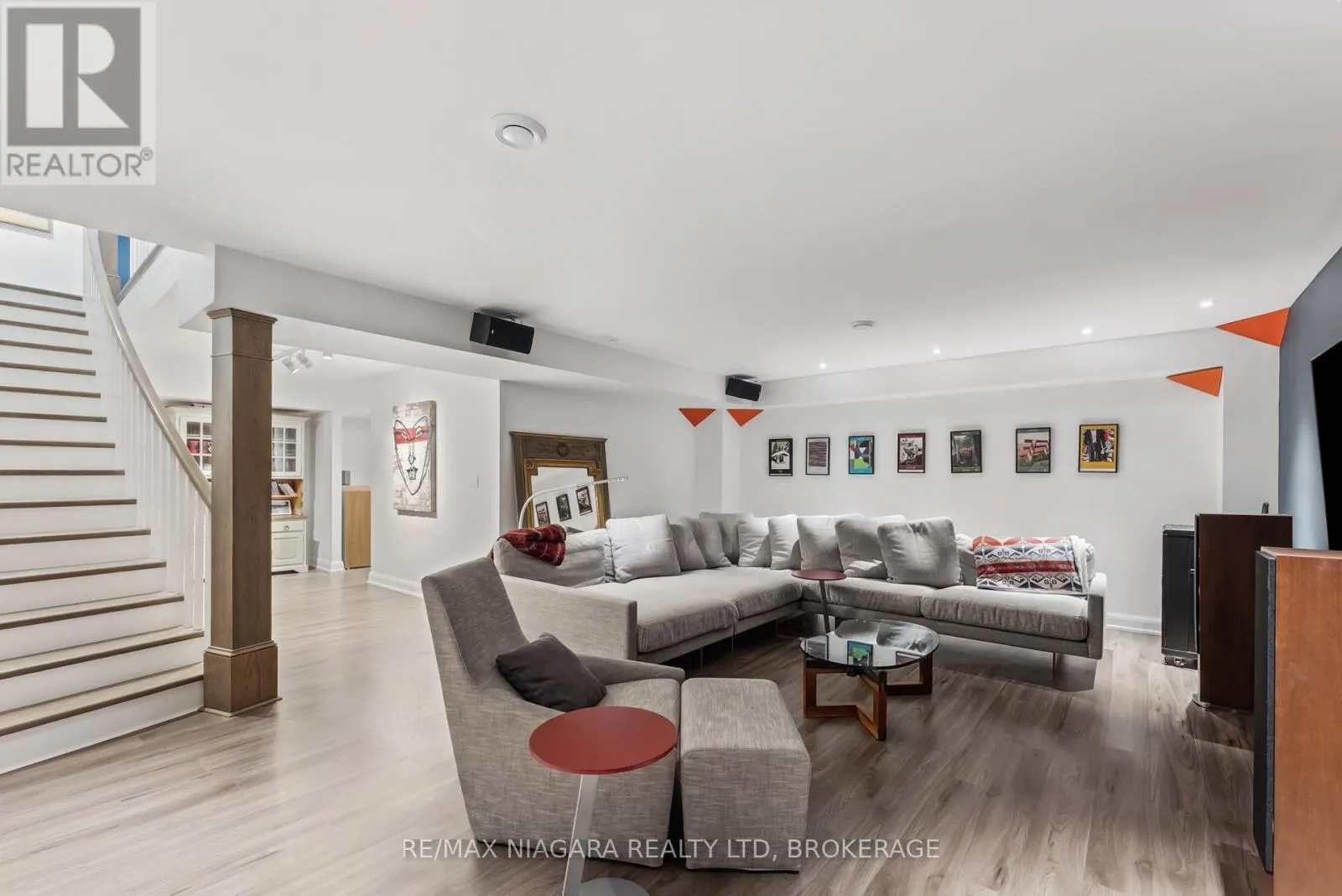 14 ANGELS DRIVE