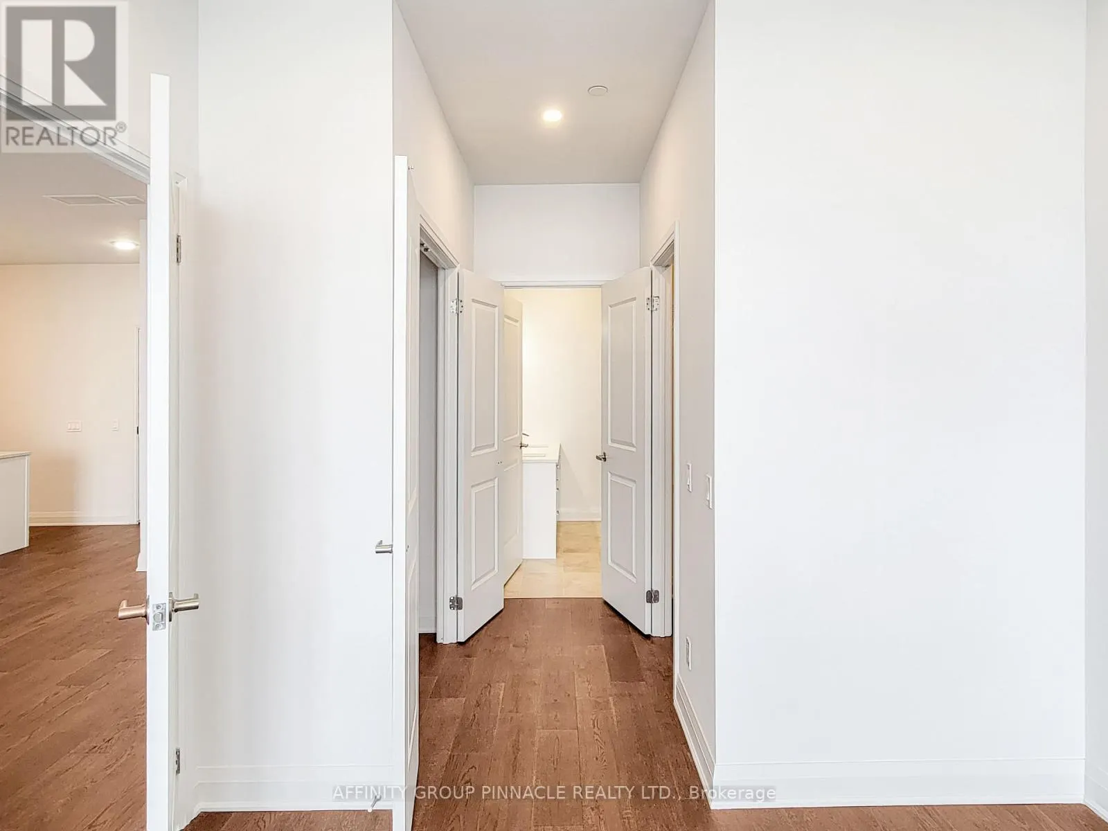309 - 99 LOUISA STREET #309