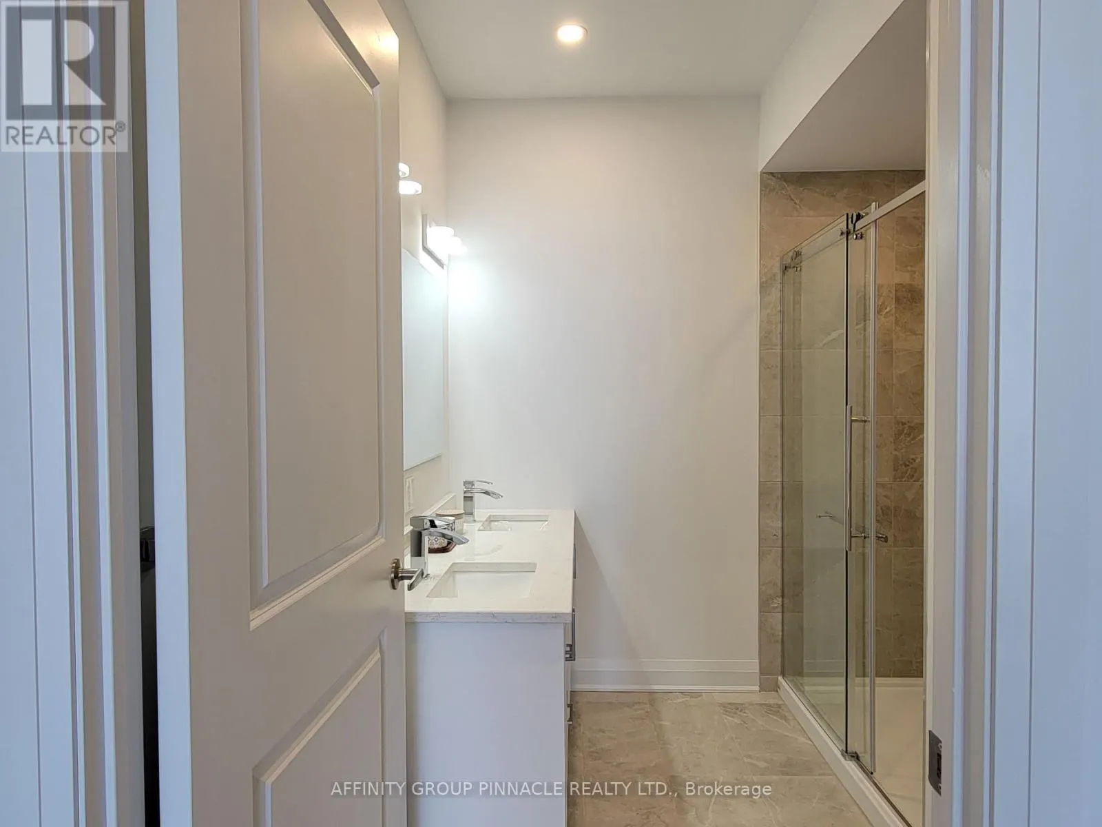 309 - 99 LOUISA STREET #309