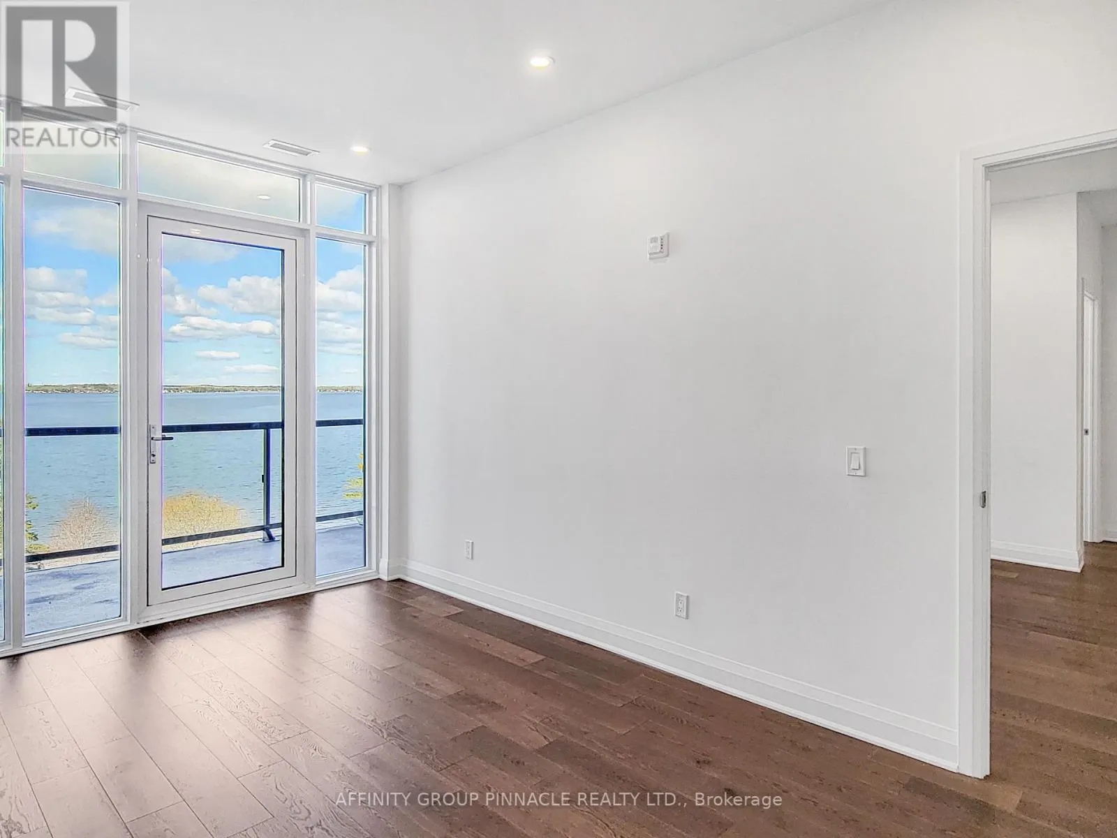 309 - 99 LOUISA STREET #309