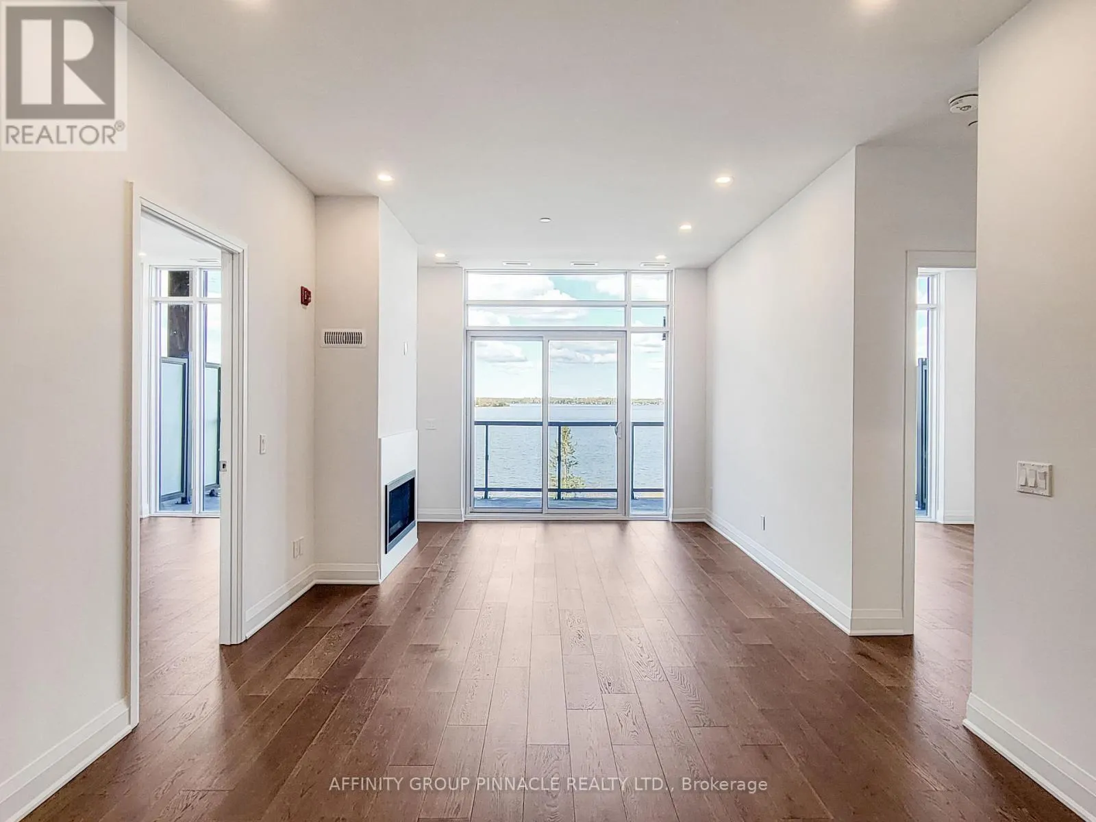 309 - 99 LOUISA STREET #309