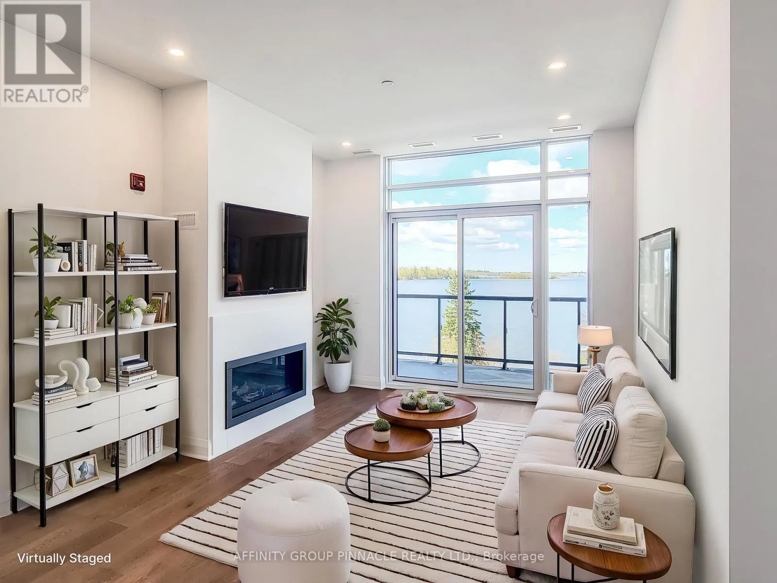 309 - 99 LOUISA STREET #309