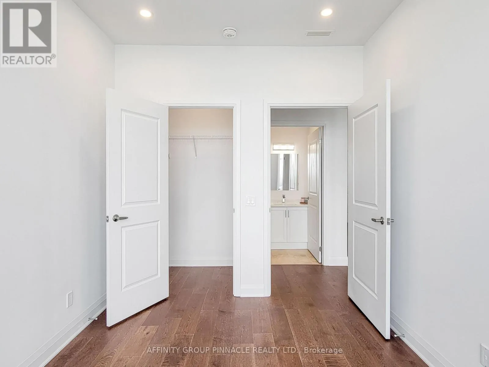 309 - 99 LOUISA STREET #309