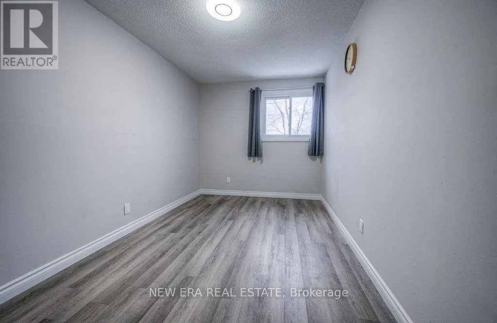 15 - 149 ST CATHARINE STREET