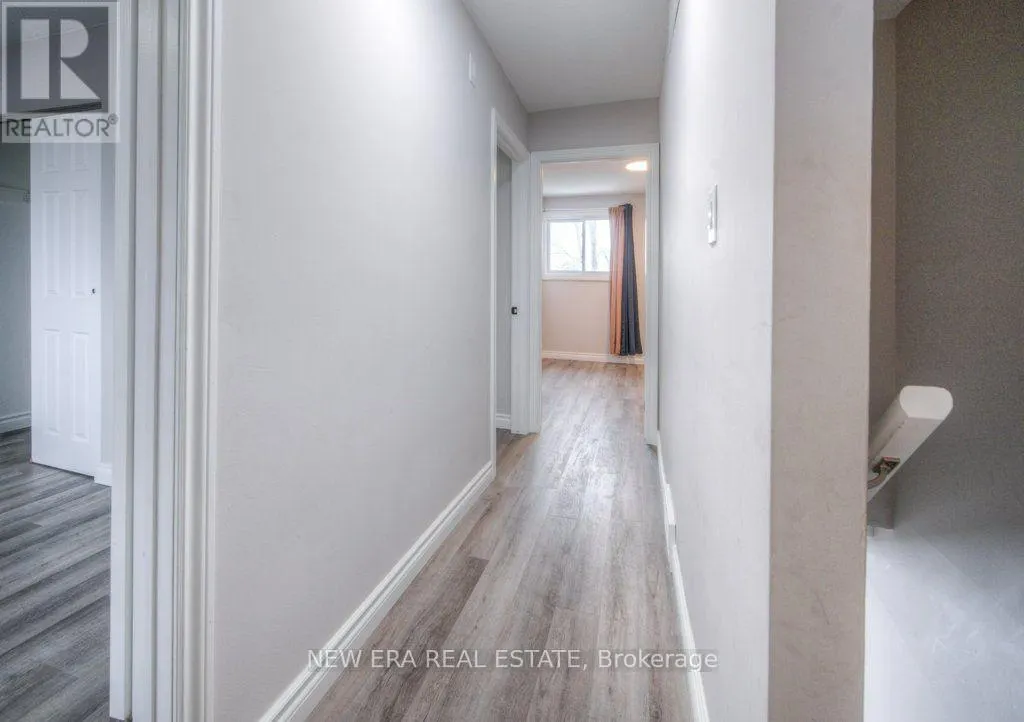 15 - 149 ST CATHARINE STREET