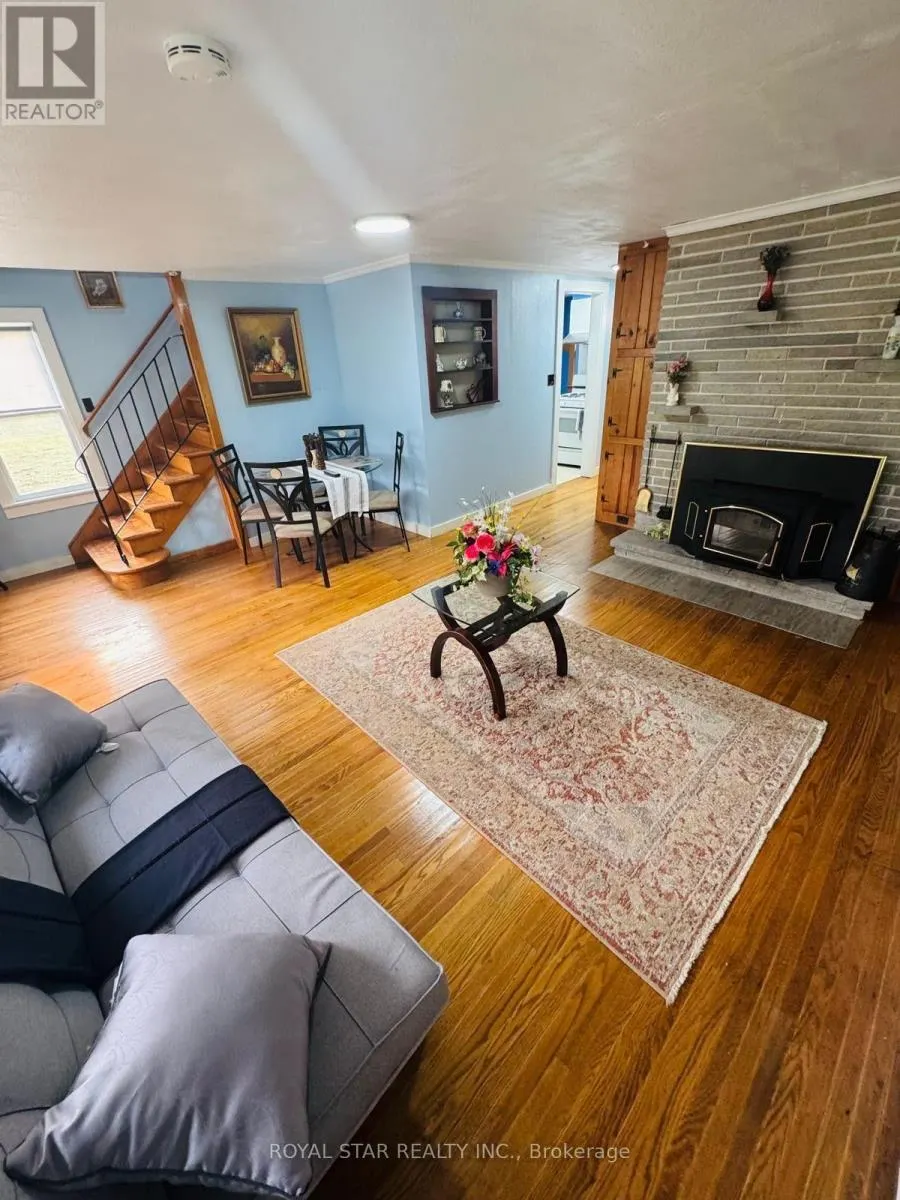 1726 TOWNLINE ROAD
