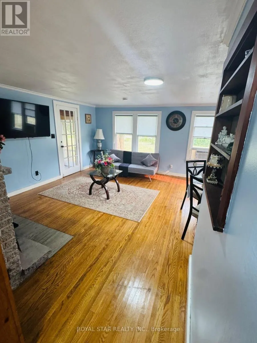 1726 TOWNLINE ROAD