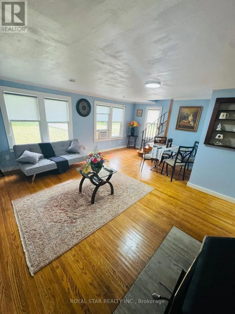 1726 TOWNLINE ROAD