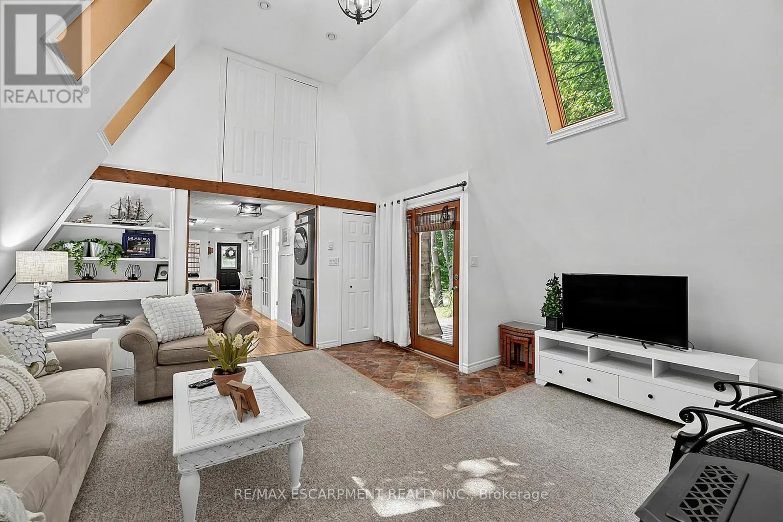 1073 CEDAR BEACH ROAD