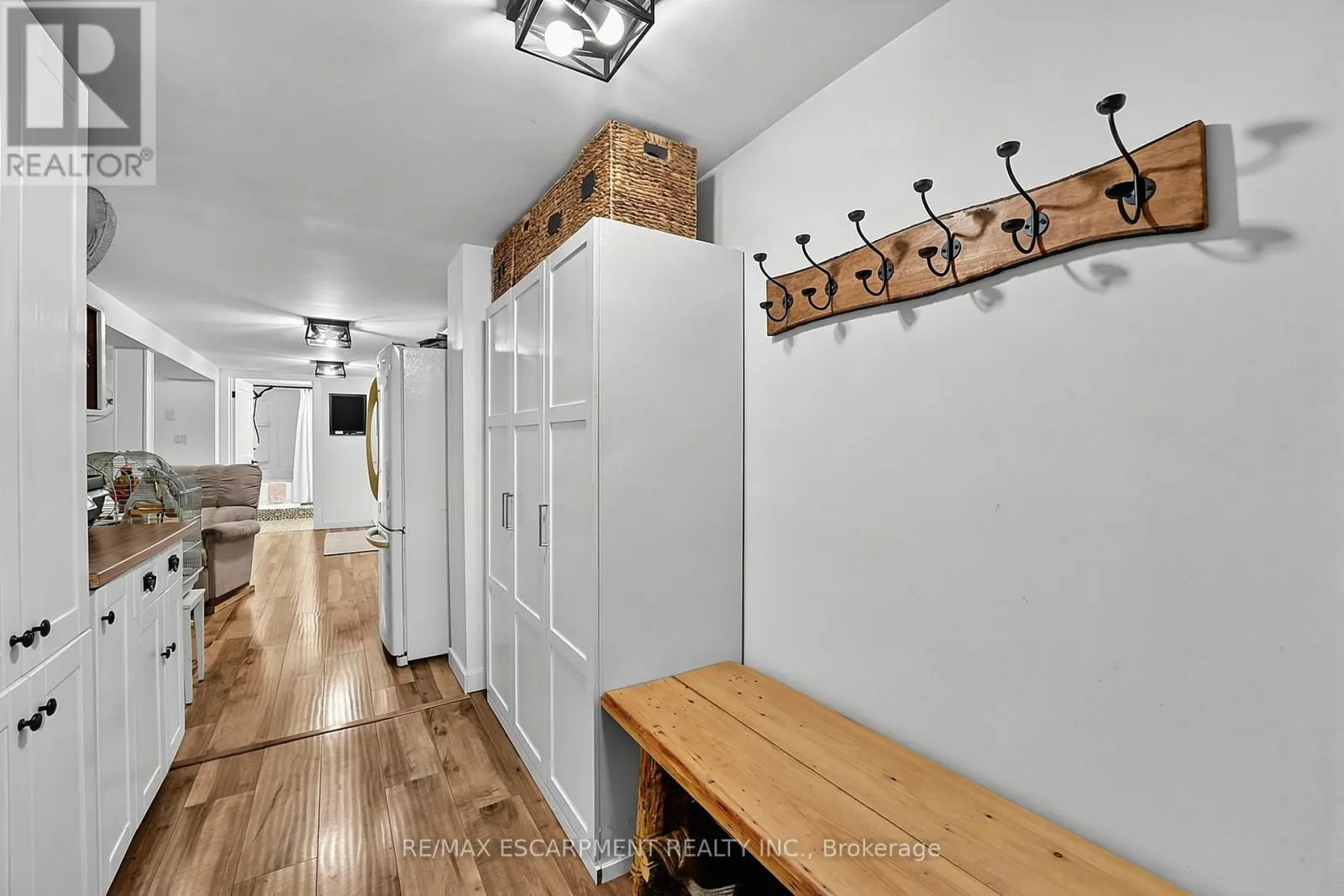 1073 CEDAR BEACH ROAD