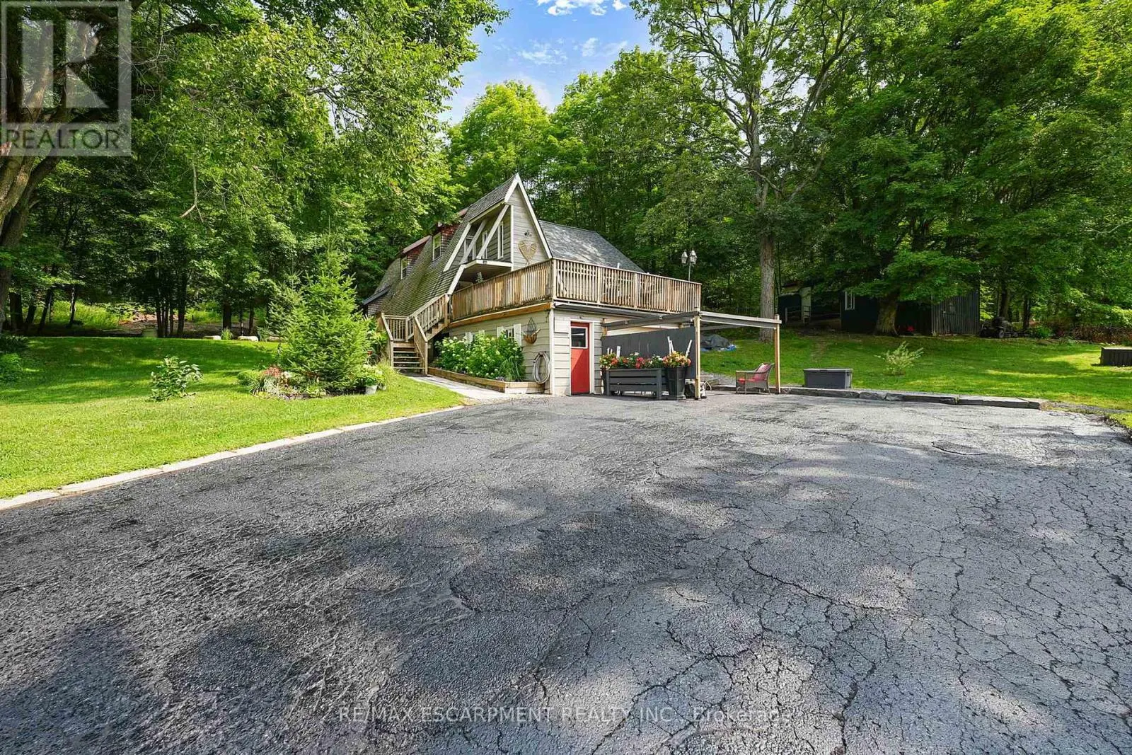1073 CEDAR BEACH ROAD