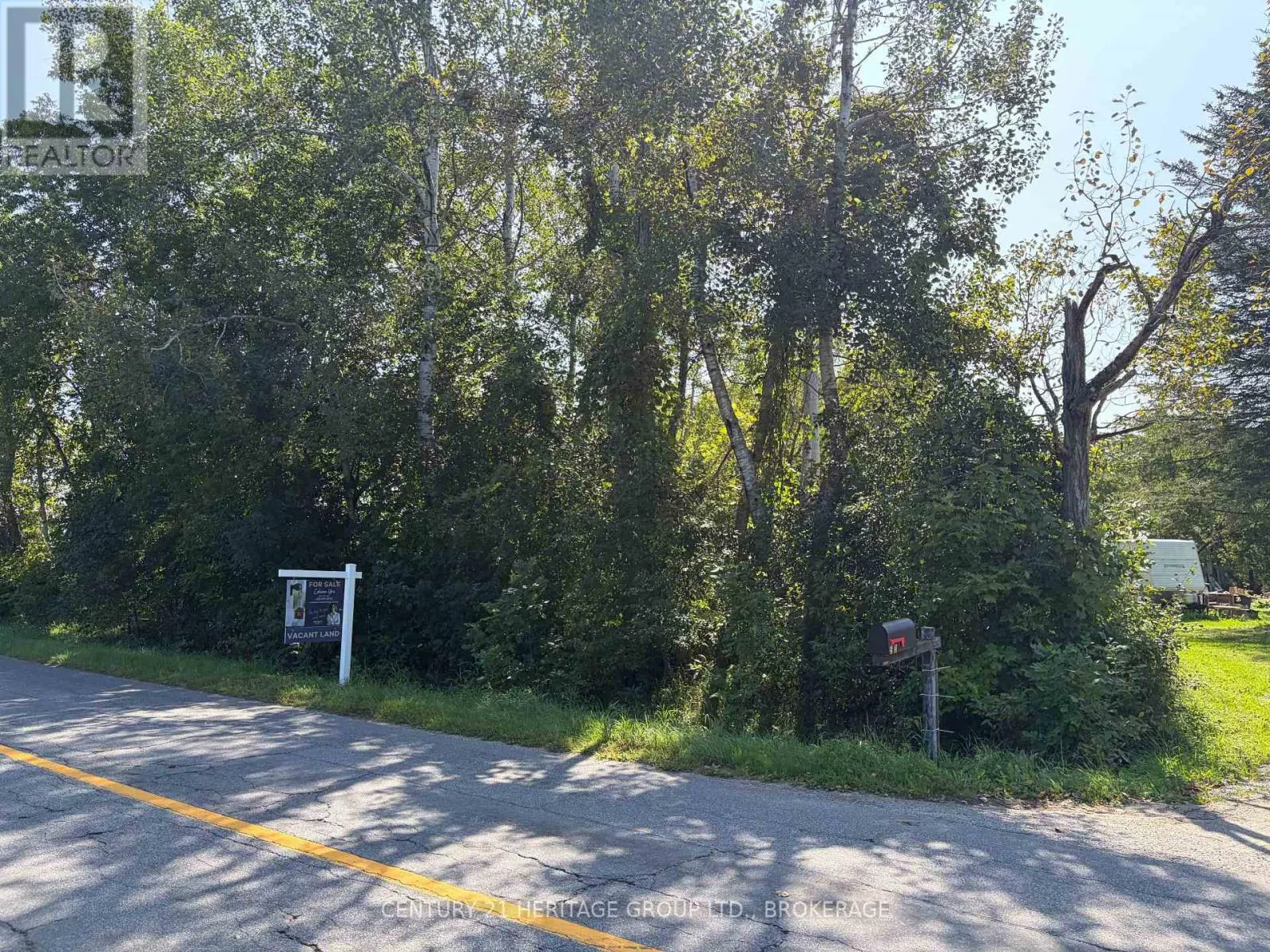 523 LOWER OAK LEAF ROAD