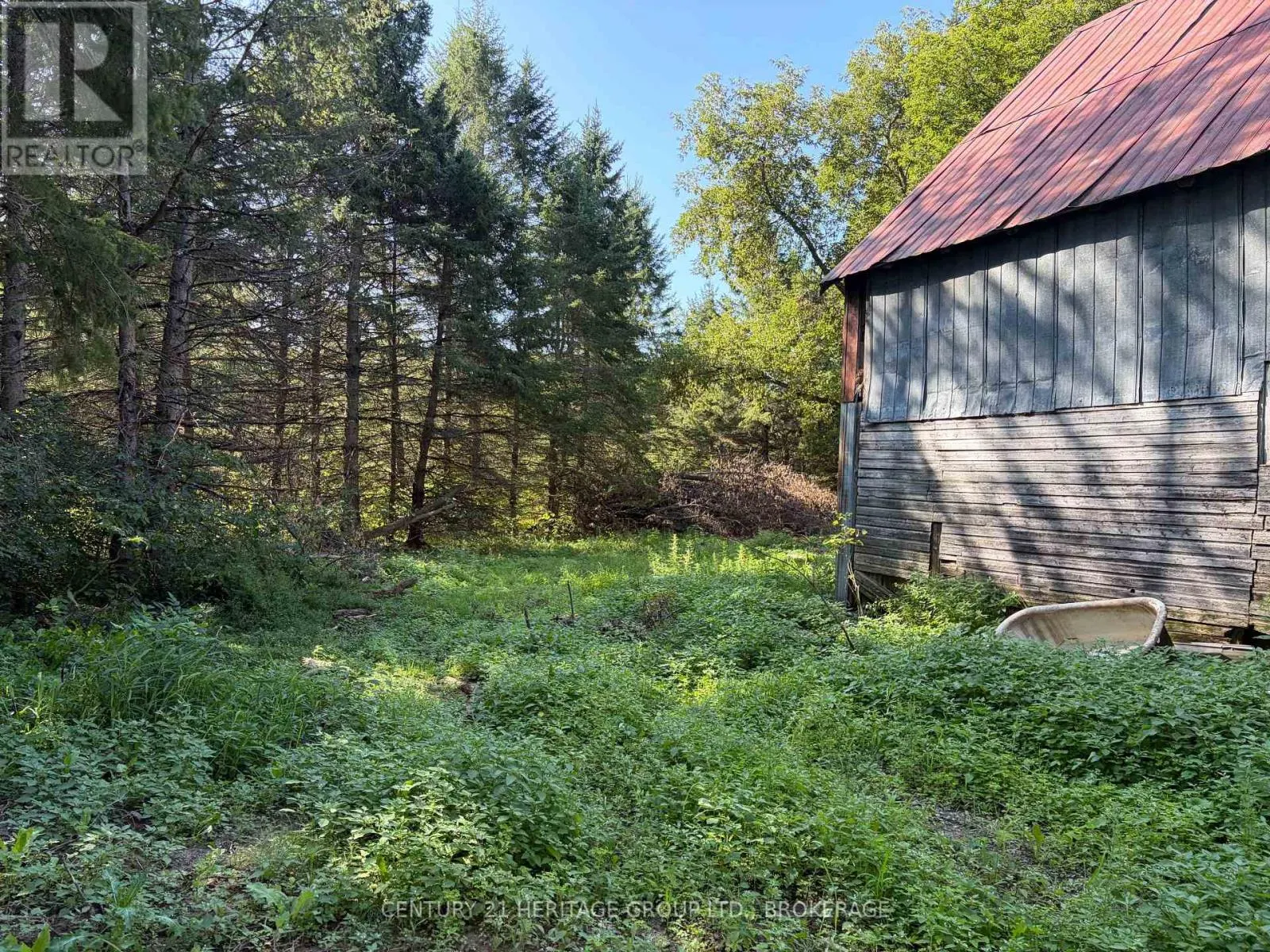 523 LOWER OAK LEAF ROAD
