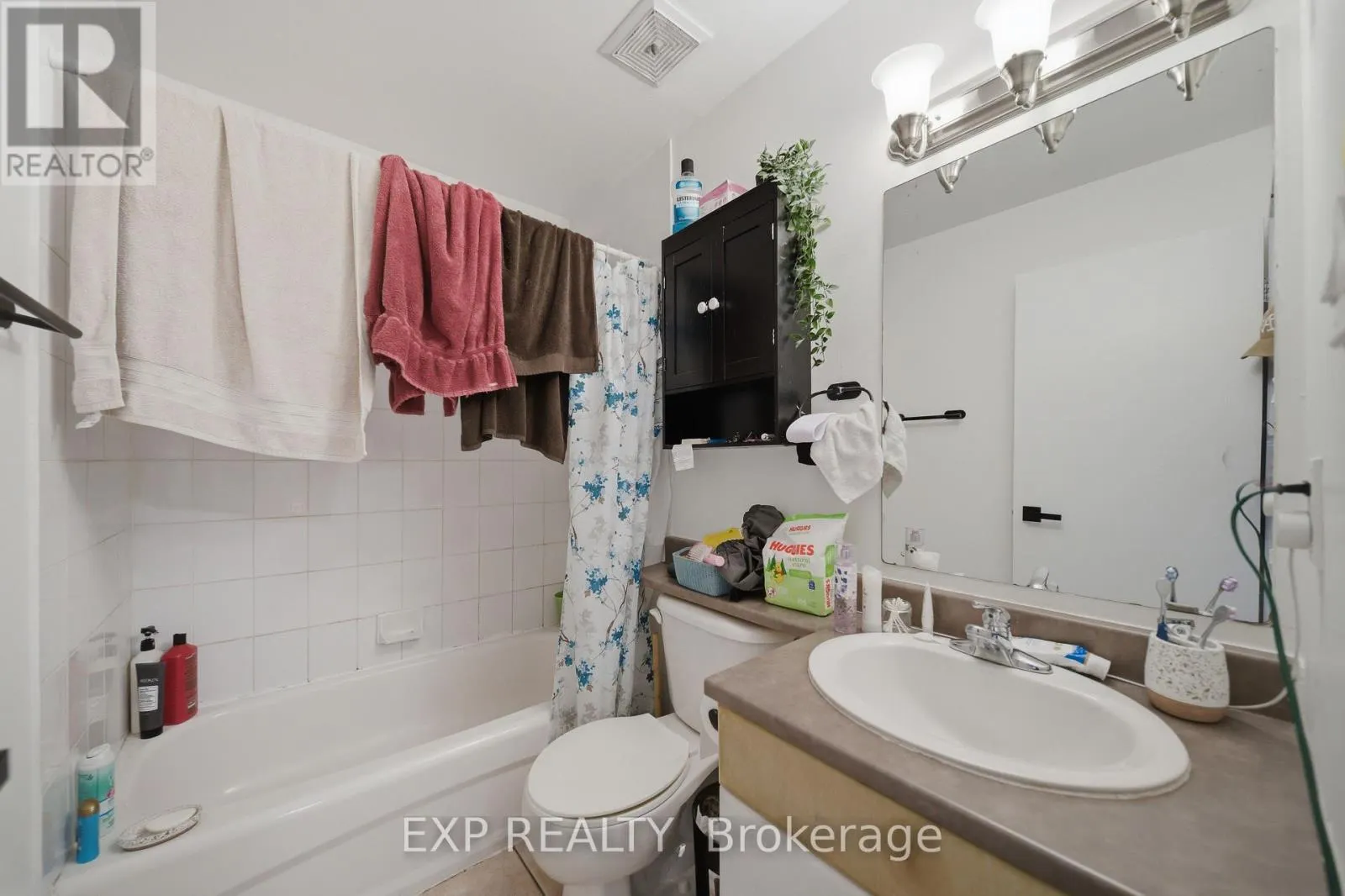 11 - 1675 HEATHERINGTON ROAD