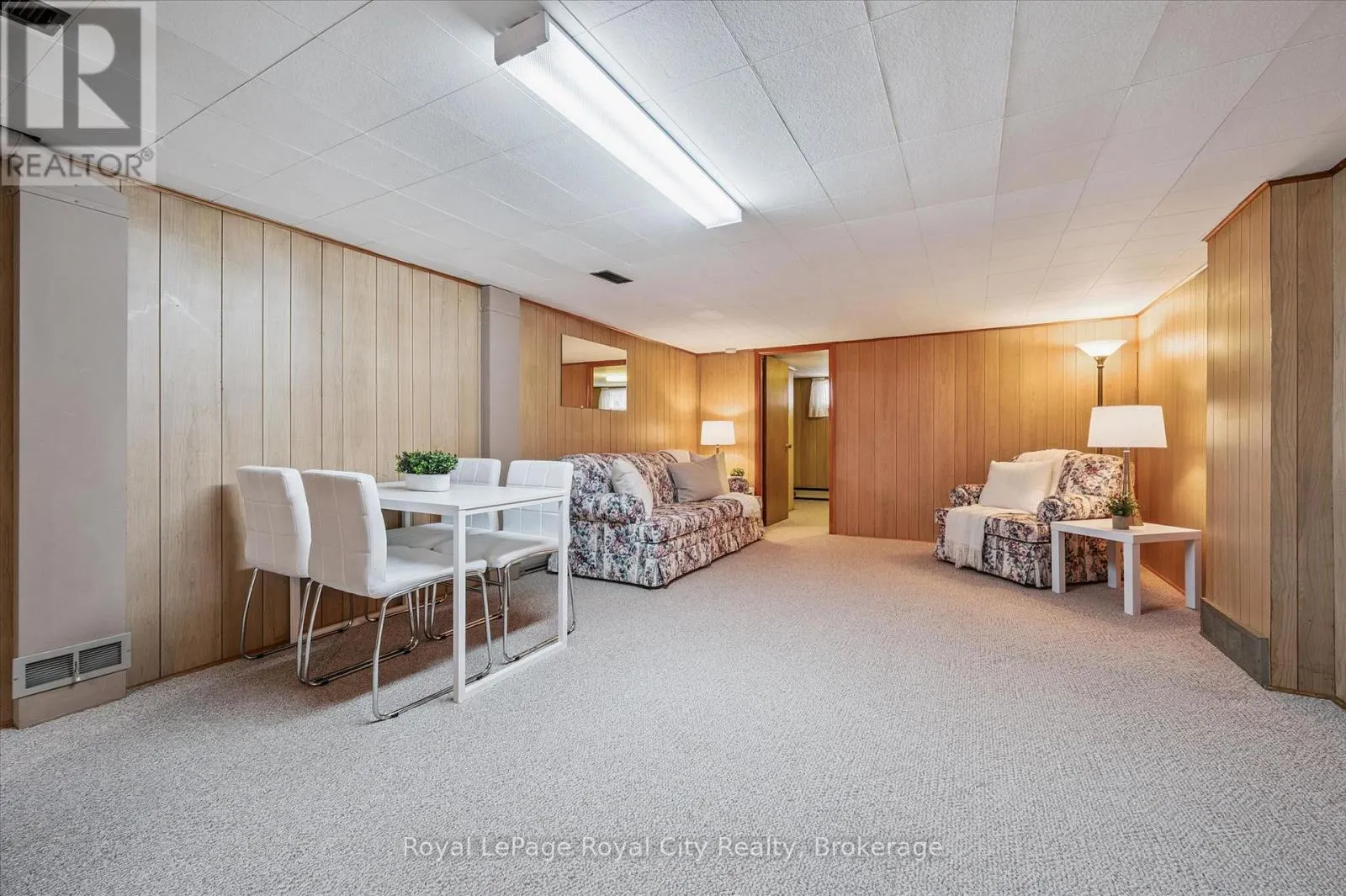 10 PAUL AVENUE