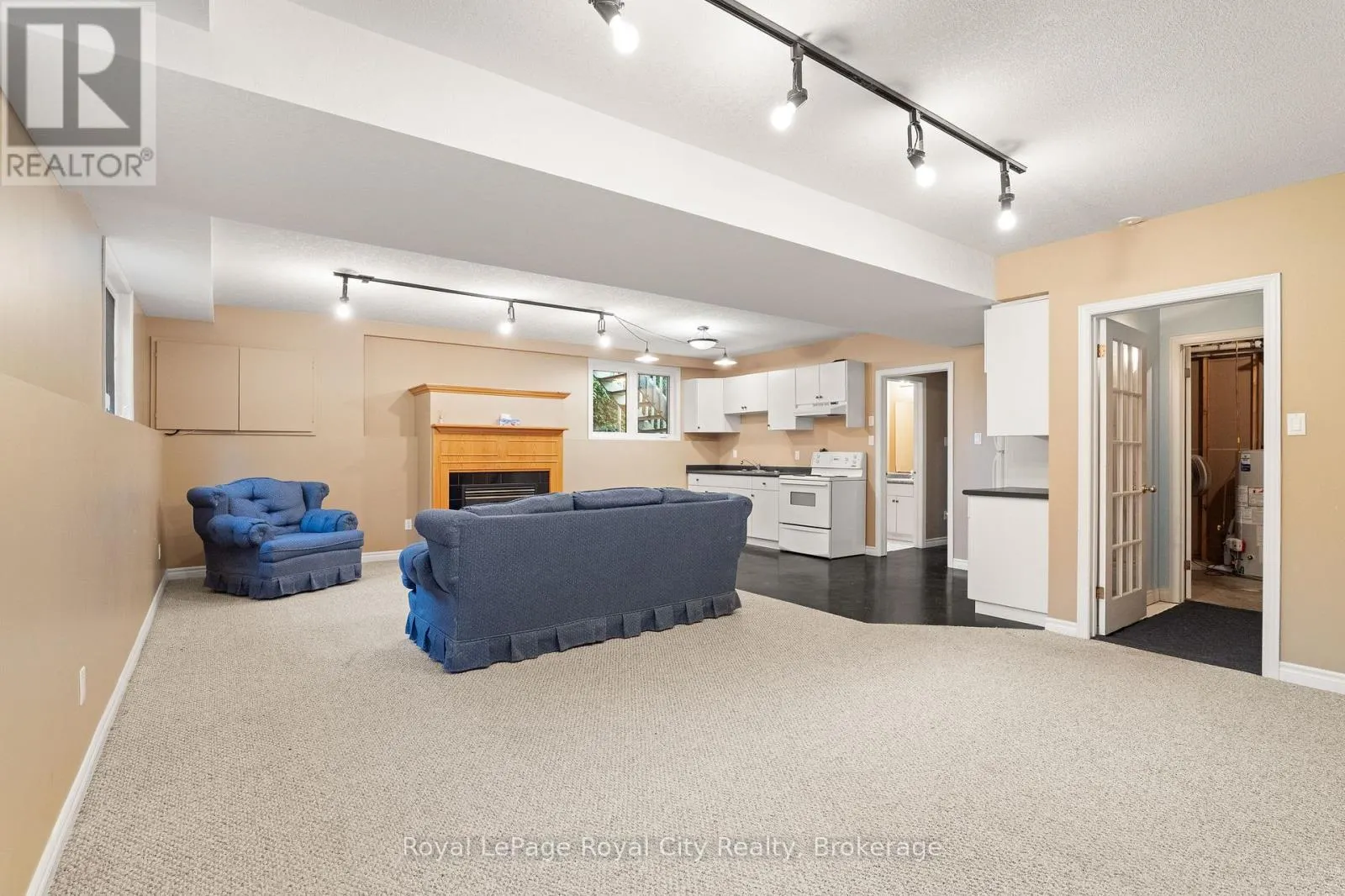 4452 SIDEROAD 20 N