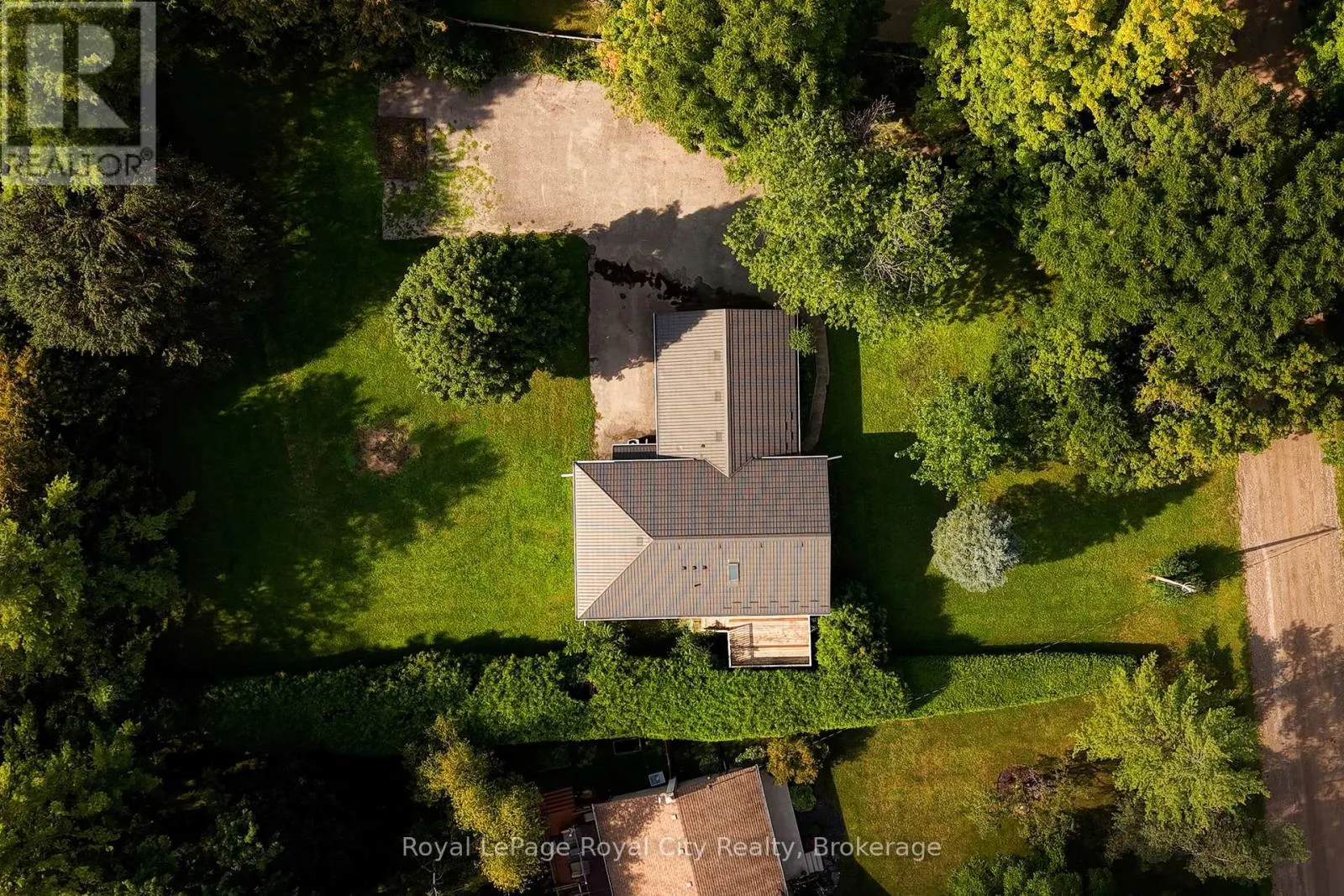 4452 SIDEROAD 20 N