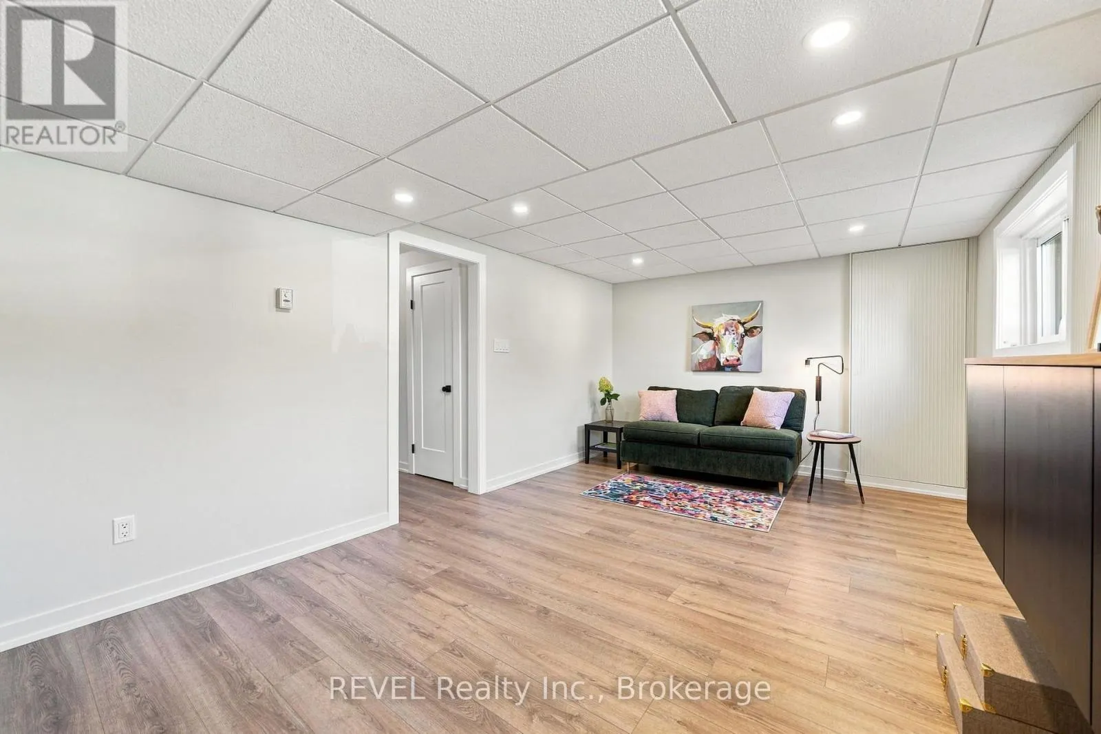 34 OAKWOOD STREET