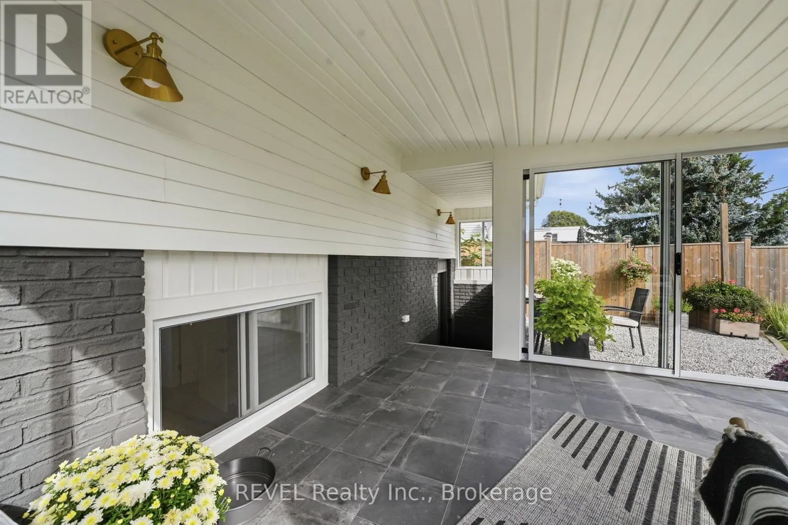 34 OAKWOOD STREET