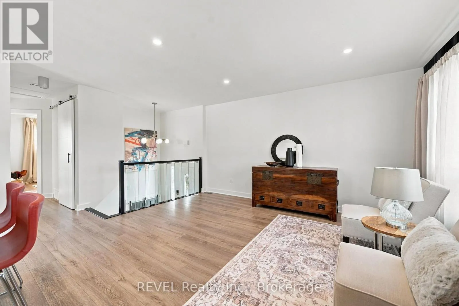 34 OAKWOOD STREET