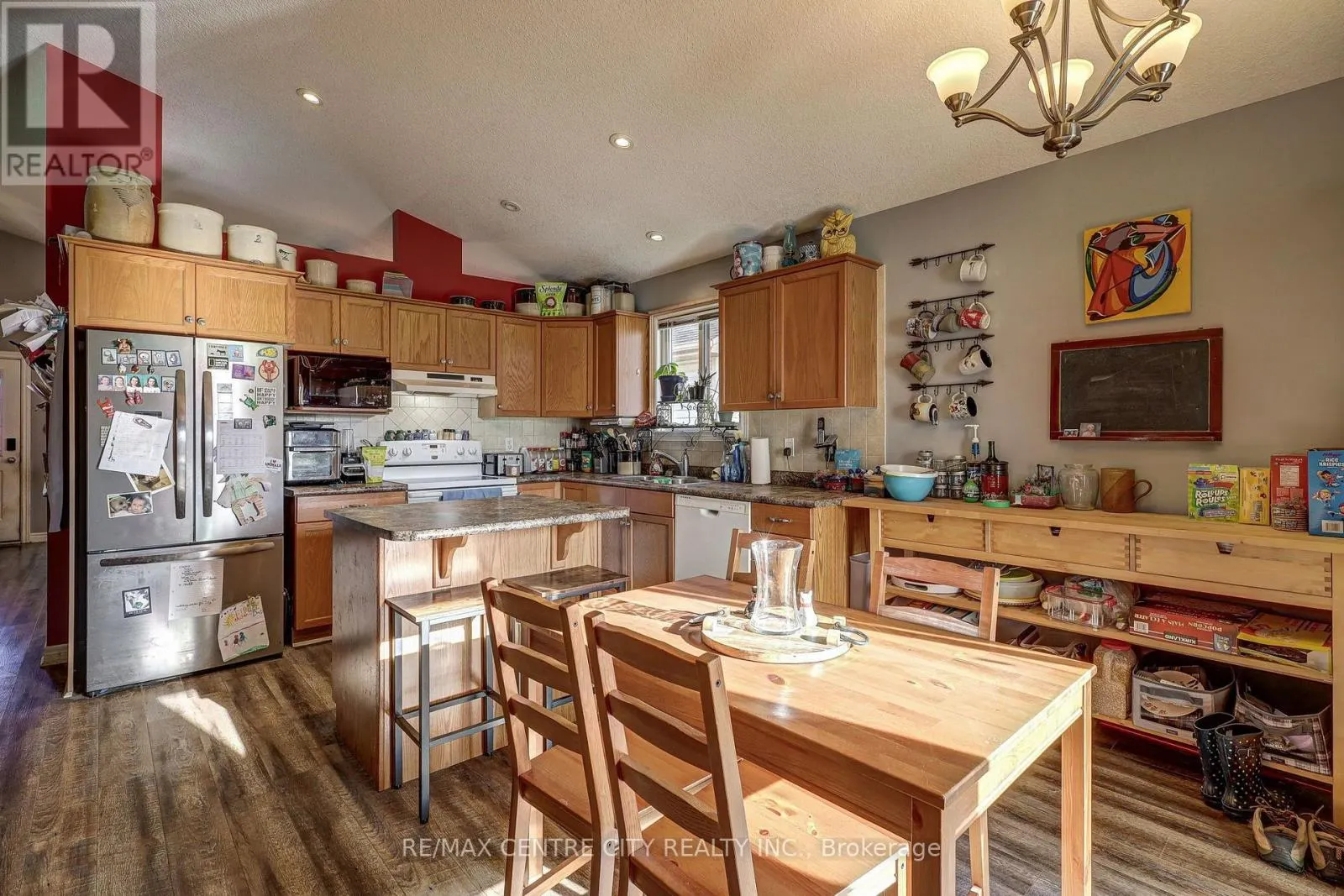 26 GLENVIEW COURT
