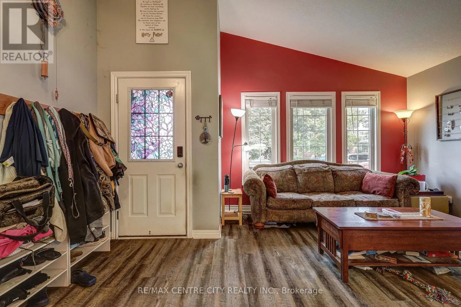 26 GLENVIEW COURT