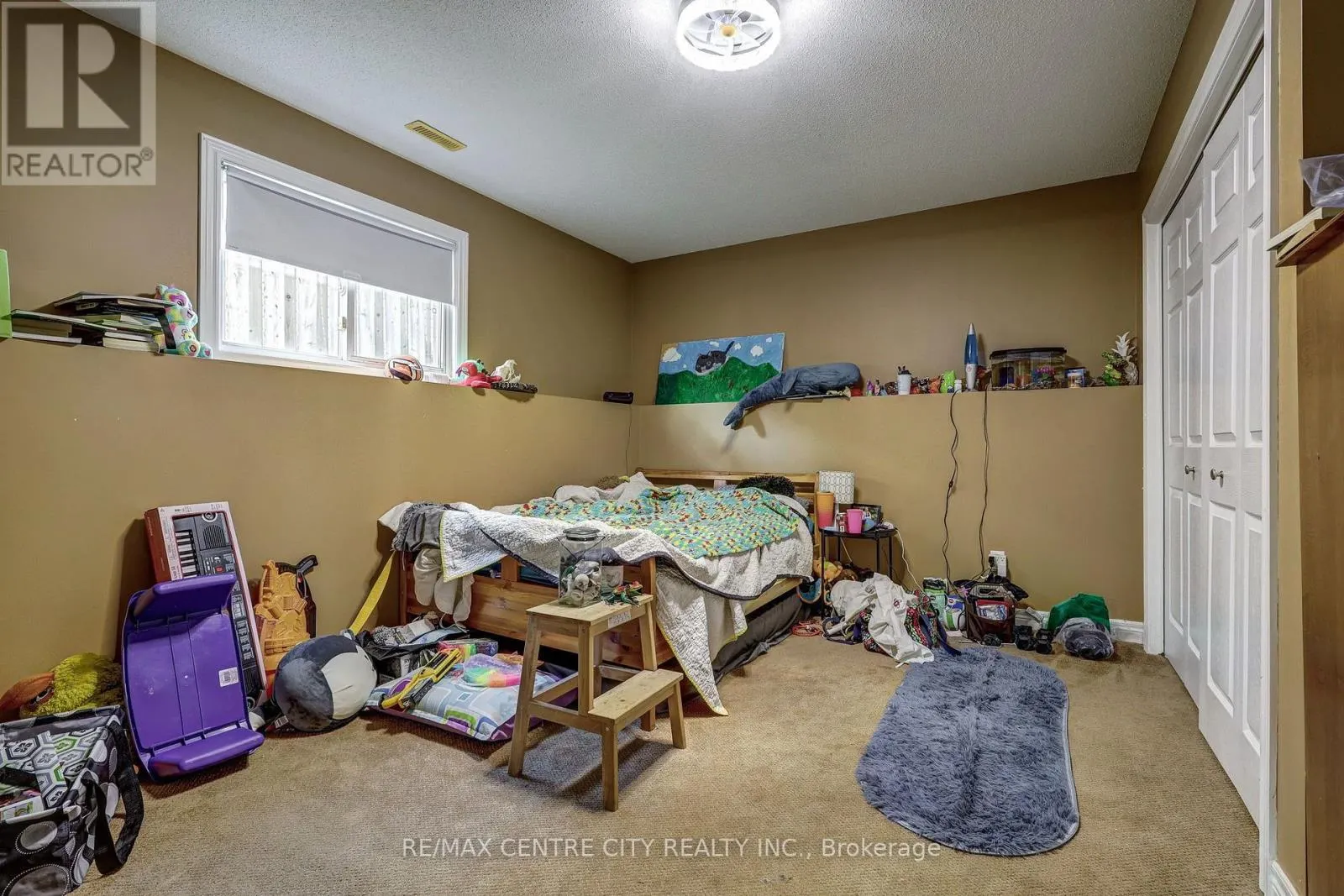 26 GLENVIEW COURT