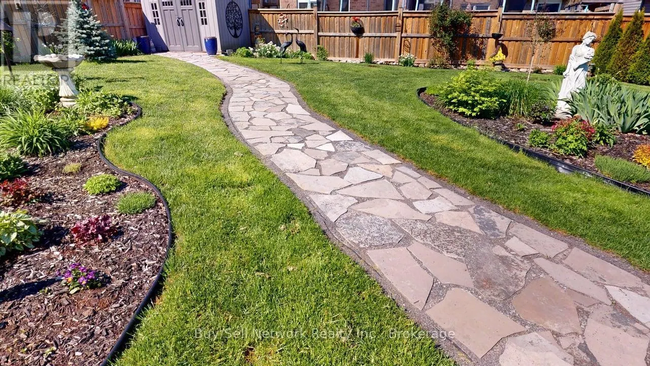 12 SUMMER LANE