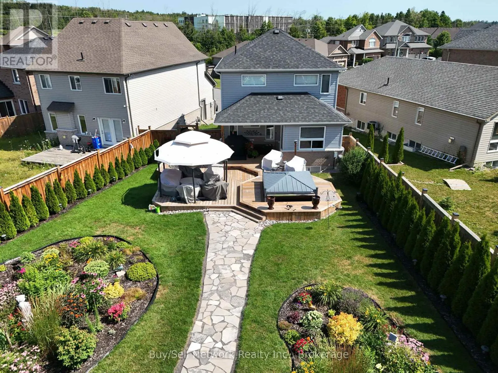 12 SUMMER LANE