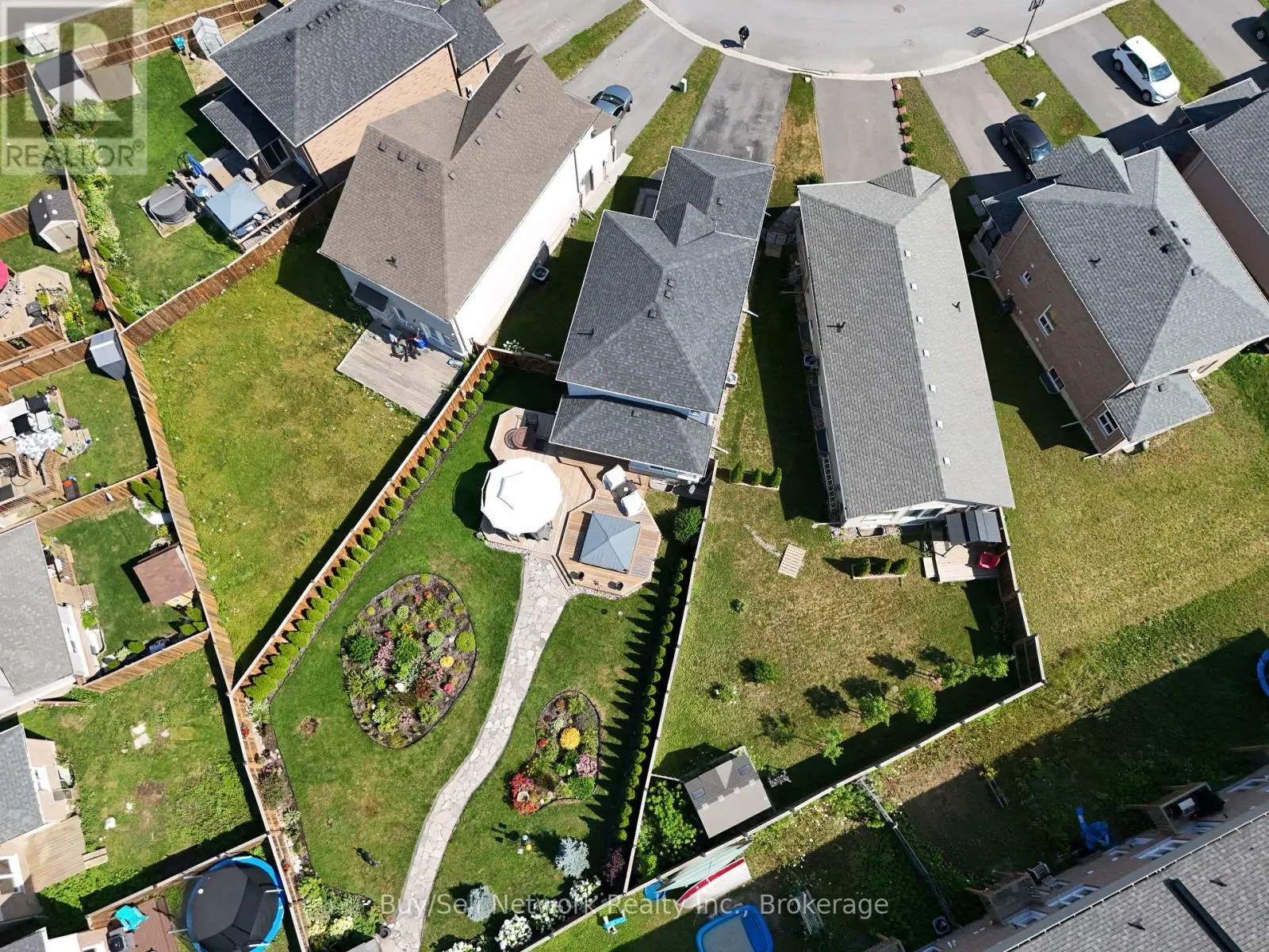 12 SUMMER LANE