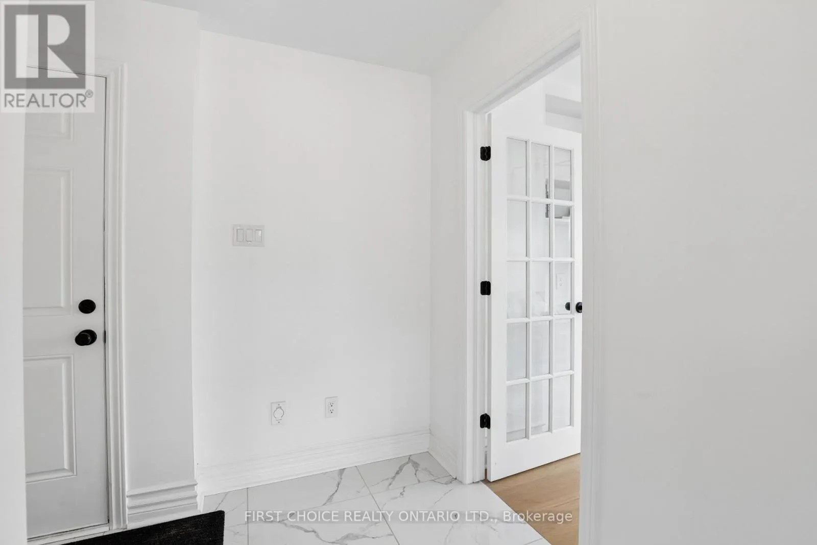 124 NUTTING CRESCENT