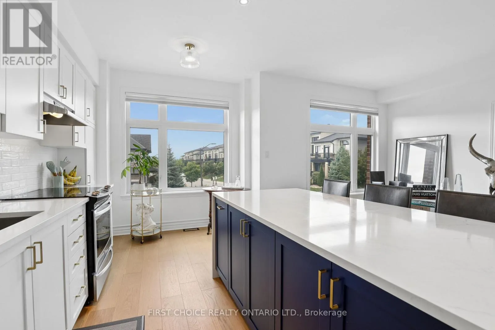 124 NUTTING CRESCENT