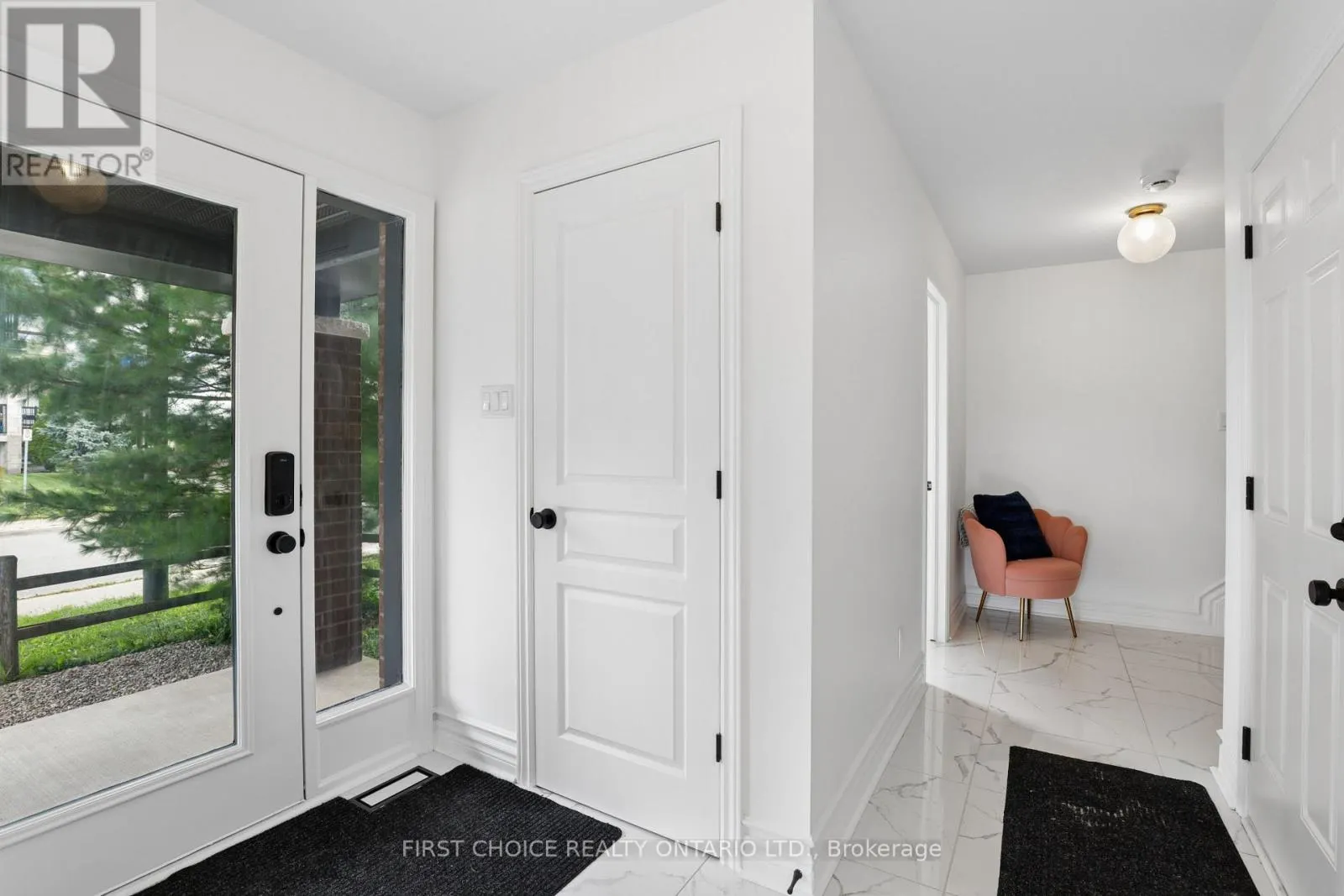 124 NUTTING CRESCENT