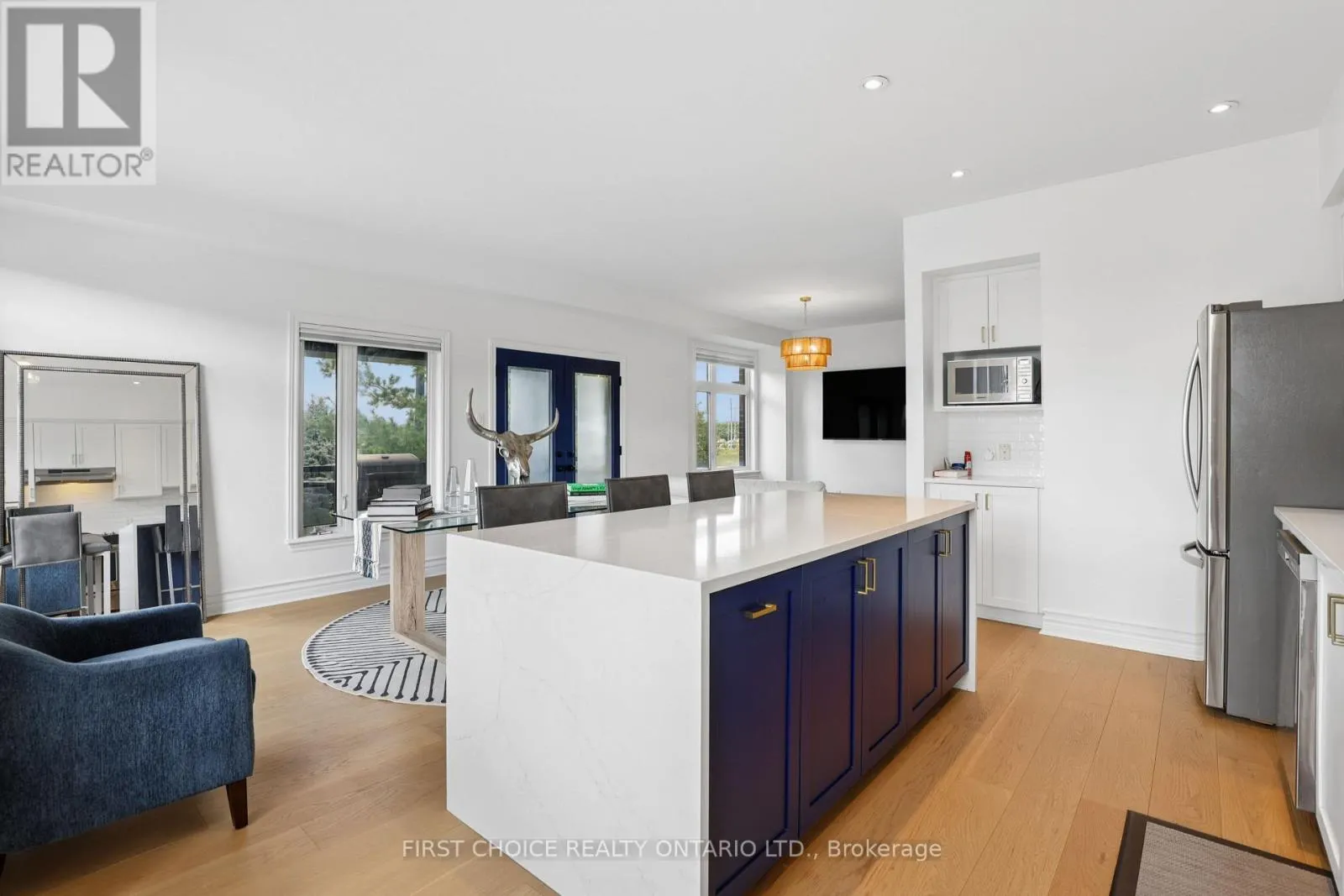 124 NUTTING CRESCENT