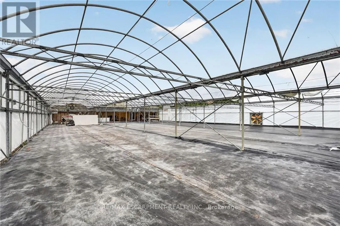3294 SOUTH GRIMSBY ROAD 7