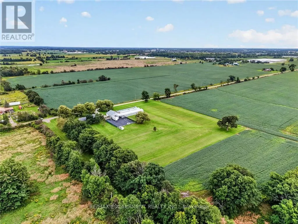 3294 SOUTH GRIMSBY ROAD 7