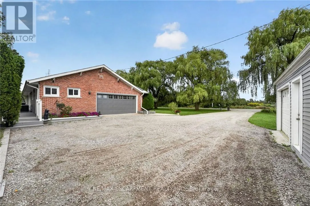 3294 SOUTH GRIMSBY ROAD 7