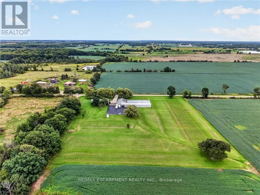 3294 SOUTH GRIMSBY ROAD 7