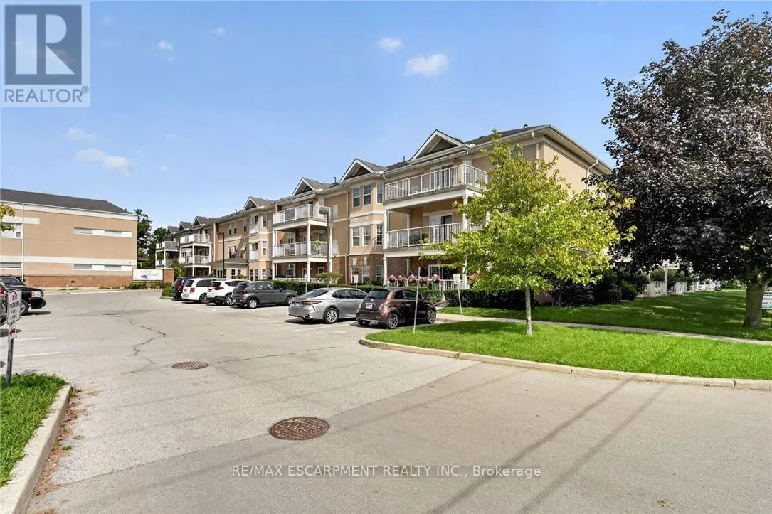 113 - 317 LOCK STREET W