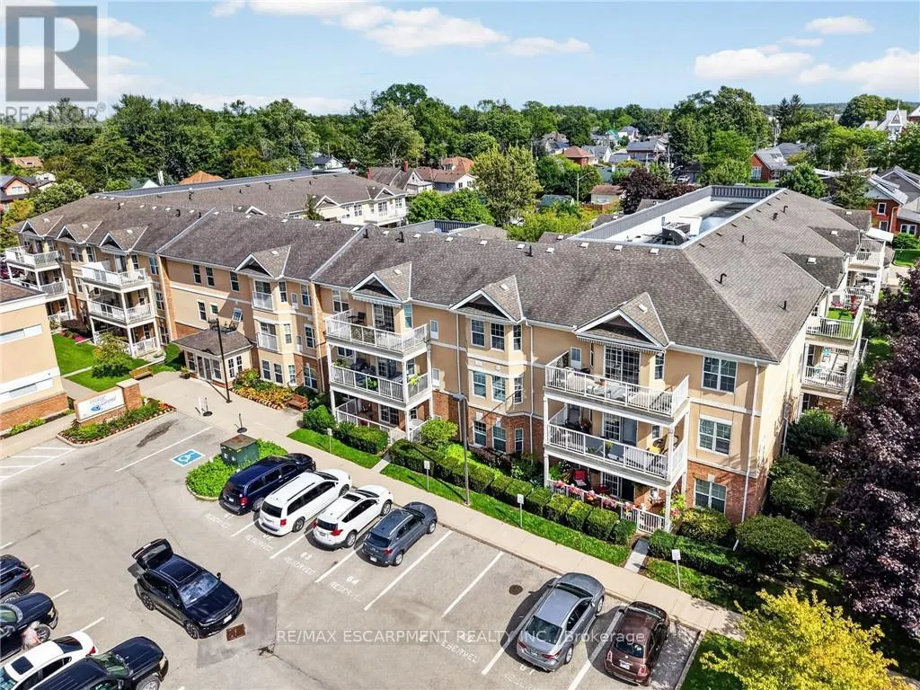113 - 317 LOCK STREET W