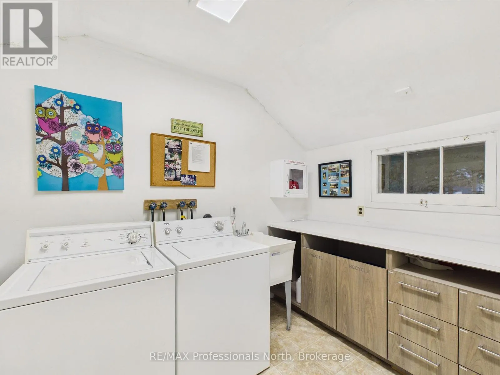 1102 UNIT #4 BIRCHCROFT ROAD